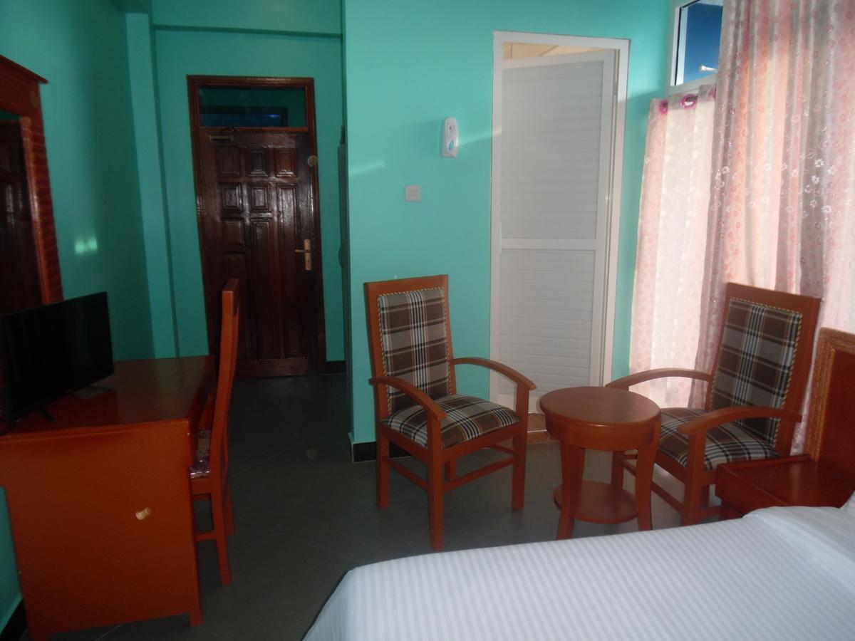 BL Airport Hotel Dar es Salaam Eksteriør billede