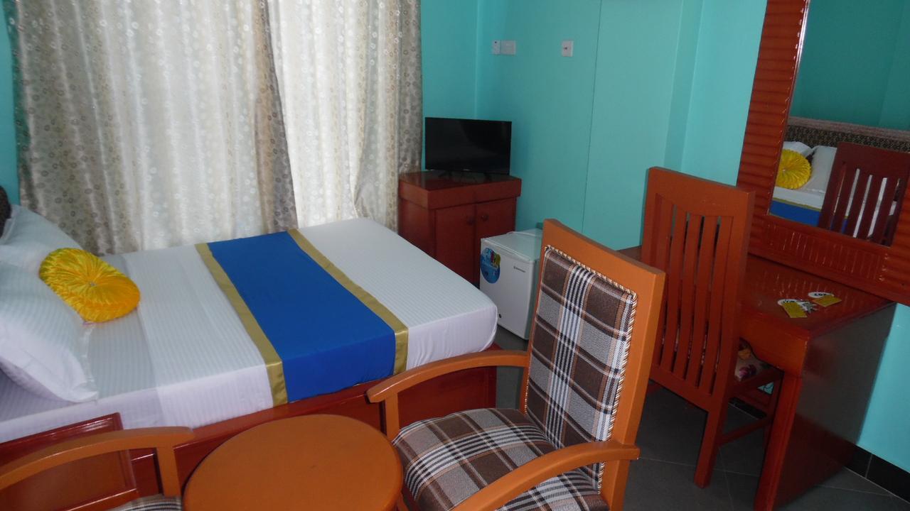 BL Airport Hotel Dar es Salaam Eksteriør billede