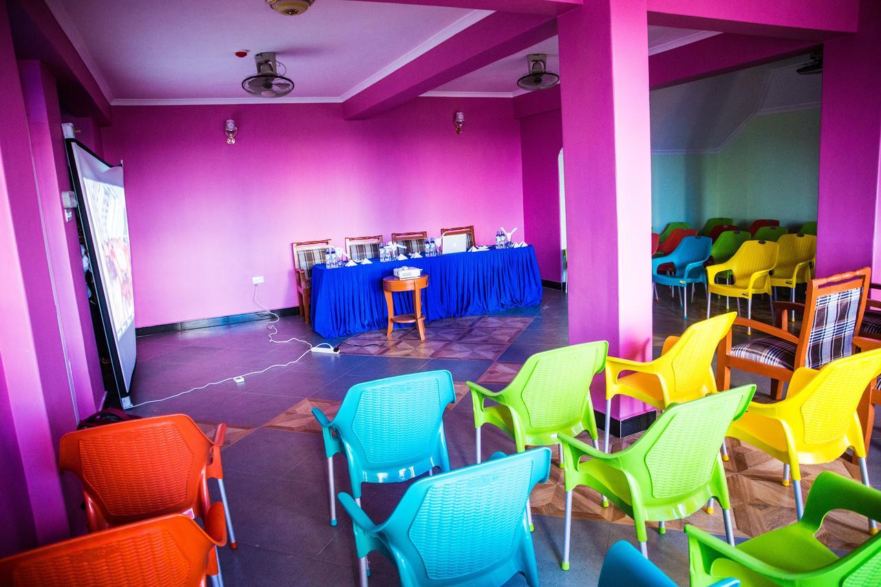 BL Airport Hotel Dar es Salaam Eksteriør billede